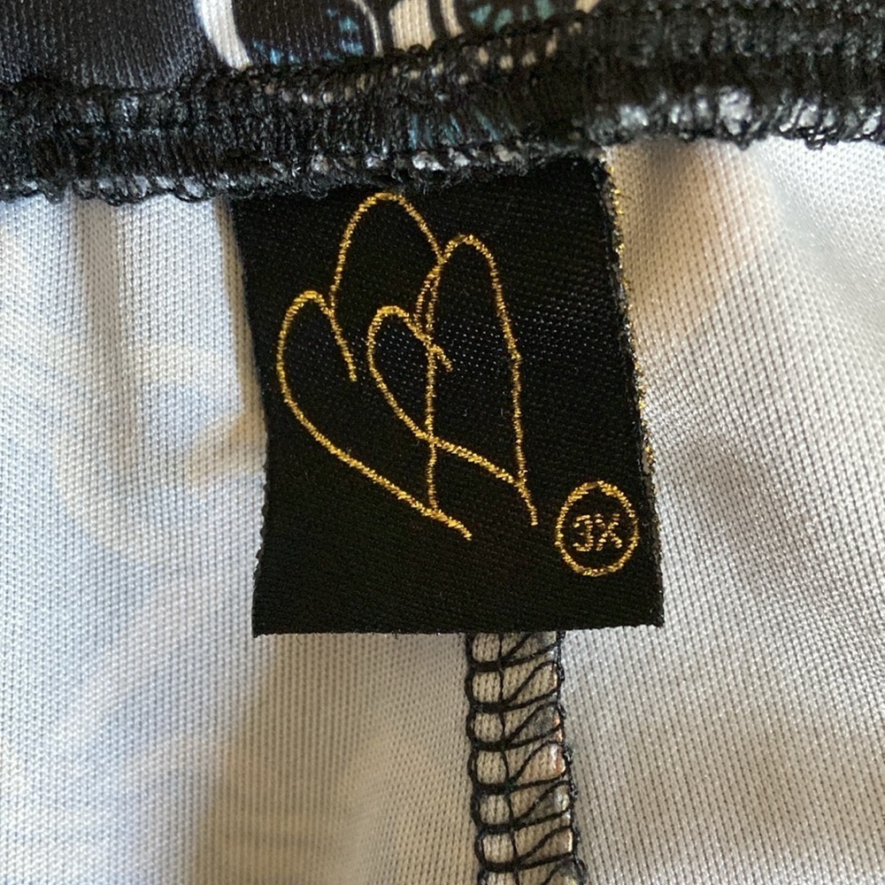 Women’s Black Stretch Plus Size 3X Pants With Retro Gold Chain Print - Picture 4 of 6